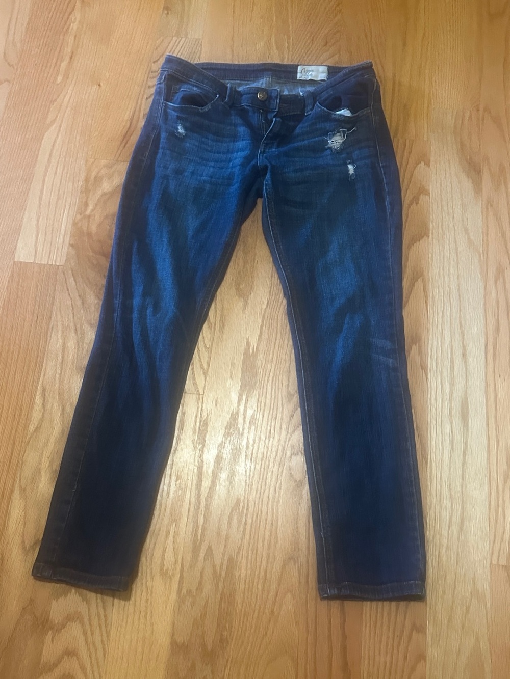 Cosmic blue love Dark Wash Distressed Women's Jeans size 27